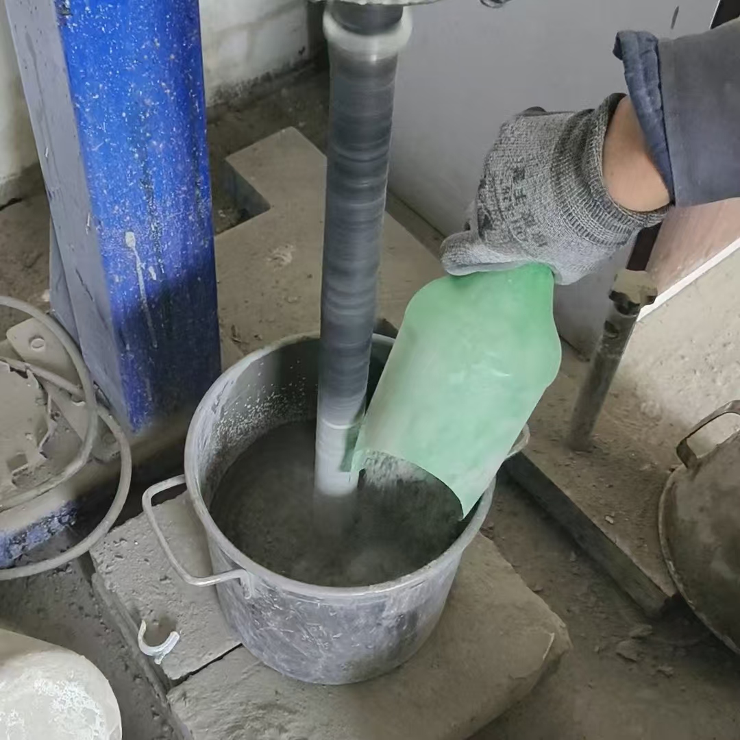万山特桥梁公路张拉用H60压浆料与普通压浆料有什么区别？